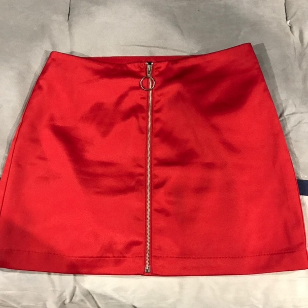 Mini skirt!! - Picture 2 of 2